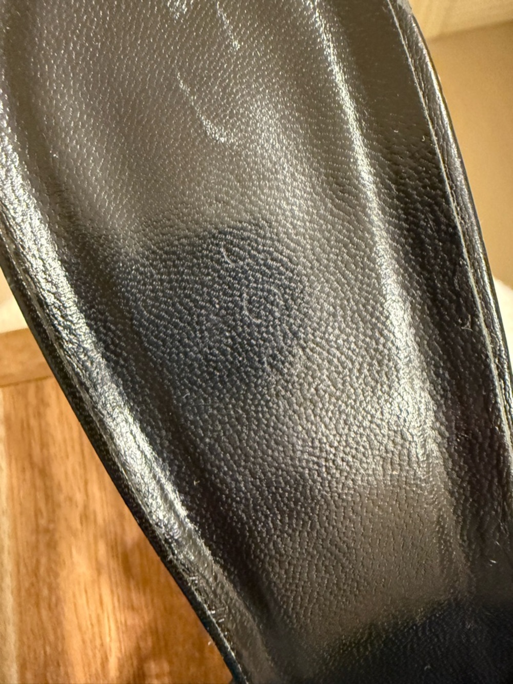 Gucci Black Leather Kitten Heel Mules with Gold Grommet Detail - Picture 2 of 16